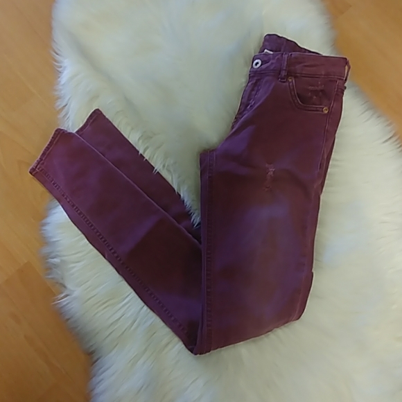 H&M Divided Plum Distressed Super Skinny Jeans - Picture 3 of 8